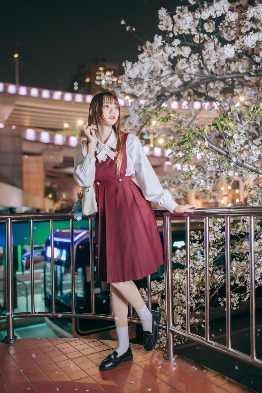 邂逅樱花雨_兔子Zzz不吃胡萝卜 – 写真美图作品在线欣赏